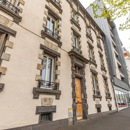 F3 Av Republique Avec Garage Apartment *
